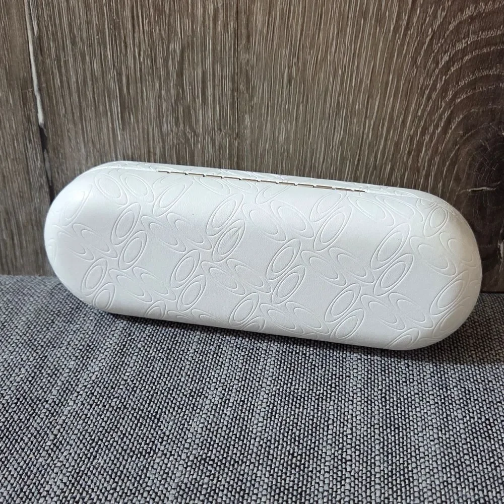 OAKLEY WHITE SUNGLASSES GLASSES HARD CLAM SHELL CASE
